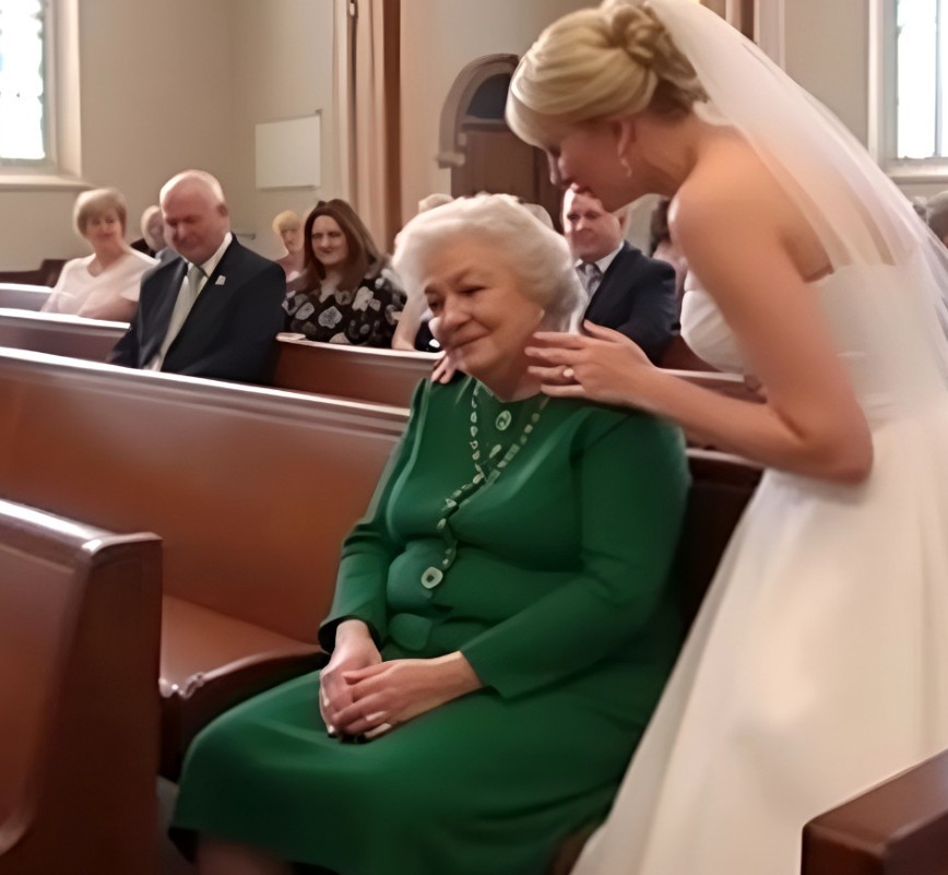 I am Teresa, 58 years old. A simple woman, a market vendor, and the single mother of my son, Marco, who was about to marry the woman he loved—Lara, a young professional from a wealthy family.