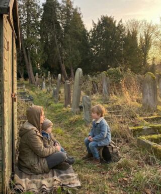 A Mysterious Note at the Cemetery Led Me to an Unexpected Discovery