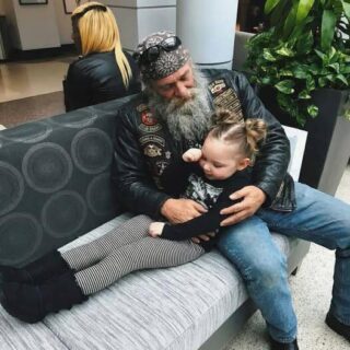 Little Girl Bolted Toward a Tough-Looking Biker Shouting “Grandpa”—And I Had No Idea Who She Was