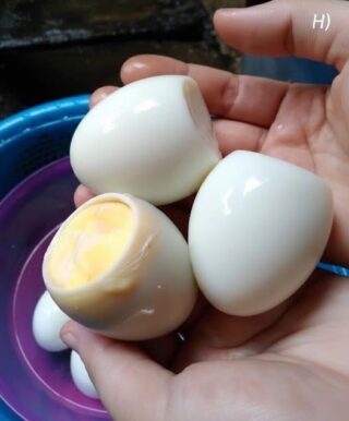 Boiled vs. Fried Eggs: Which Makes the Healthier Breakfast?