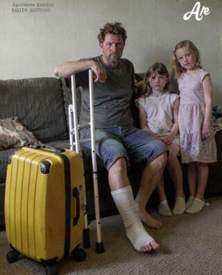 My Husband Showed Up with a Cast on His Leg the Day Before Our First Family Vacation – Then I Got a Call That Changed Everything