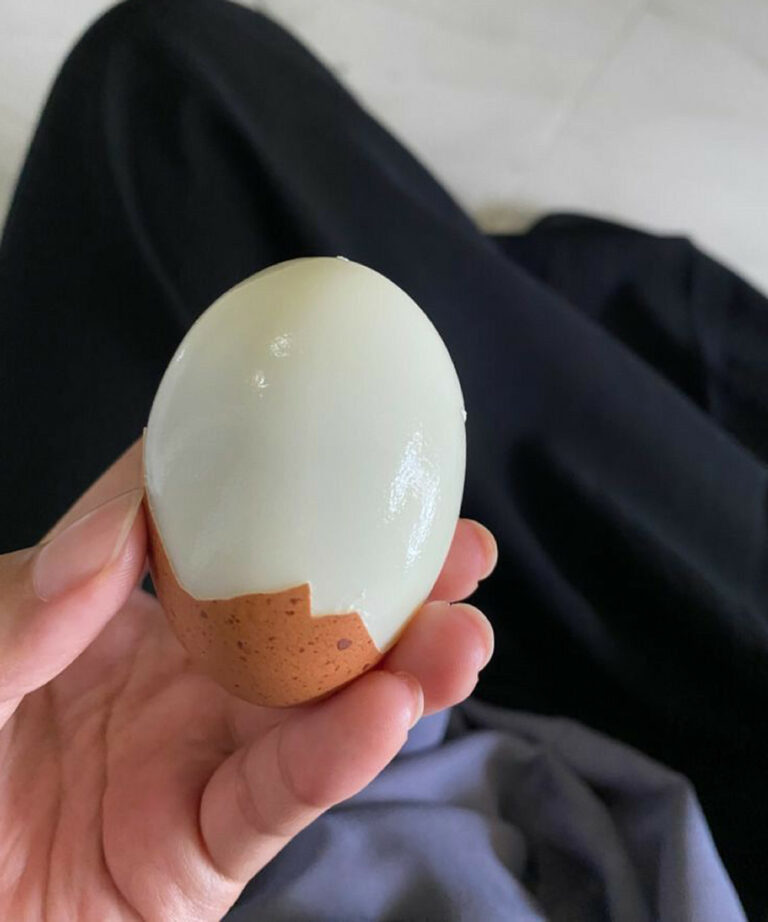 eating boiled eggs in the morning causes …