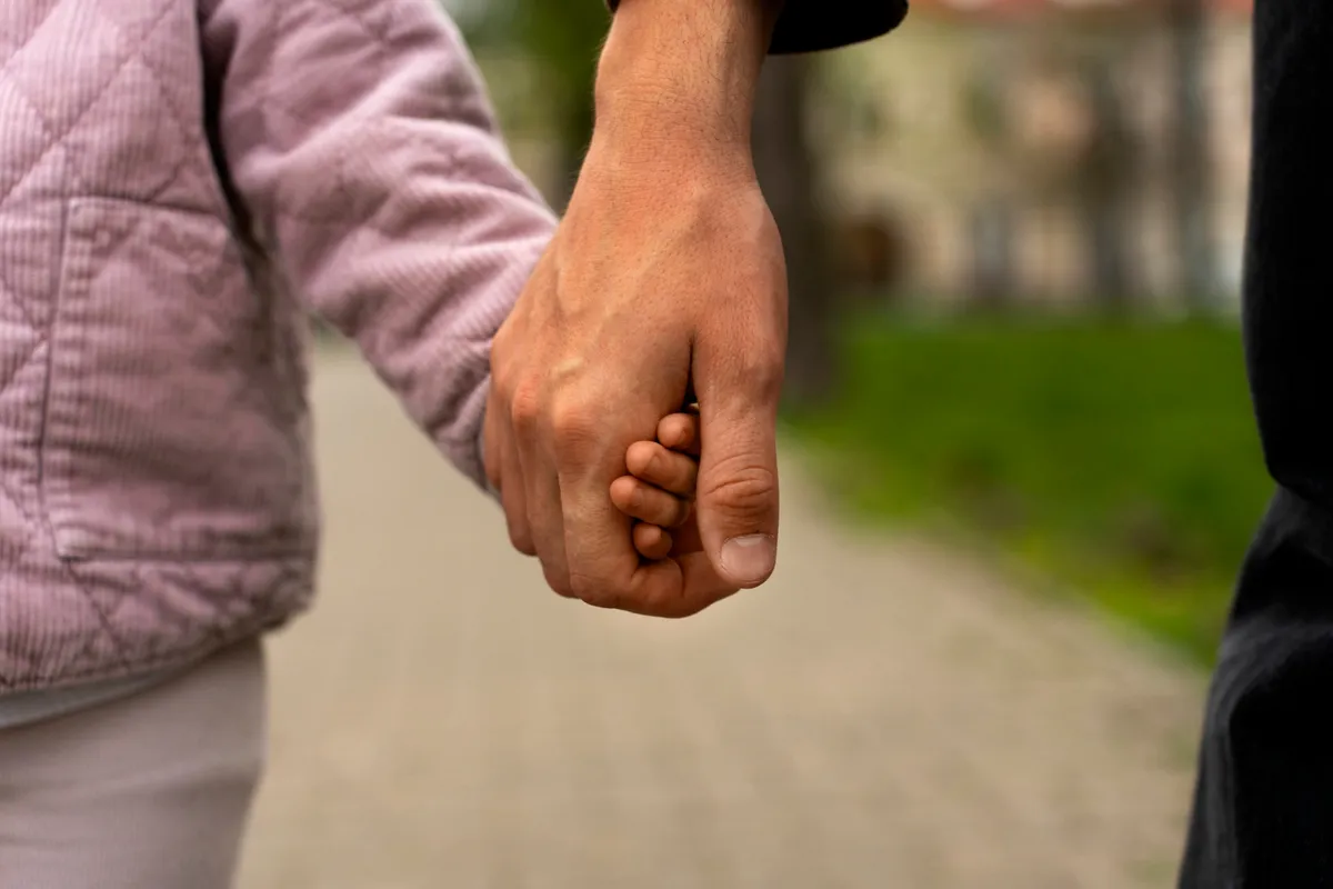 I Picked up My 5-Year-Old from Kindergarten When She Suddenly Said, ‘Daddy, Why Didn’t the New Daddy Pick Me up like He Usually Does?’