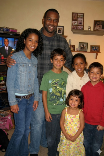 My Stepfather Raised Five Children Who Weren’t His – After His Funeral, We Each Received a Letter That Was Never Meant for the Others to See
