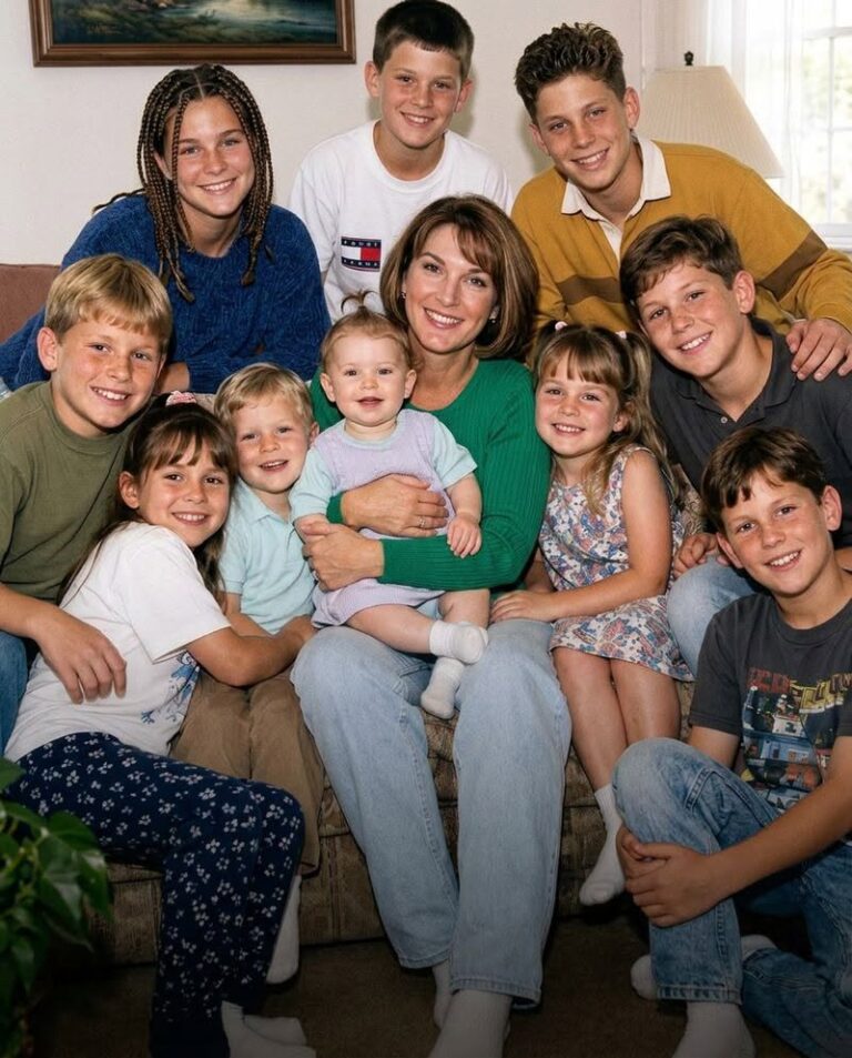 I Raised My Fiancé’s 10 Children After He Left Us – 30 Years Later, His Attorney Appeared at My Door and Said, ‘He Asked Me to Deliver This Envelope Today’
